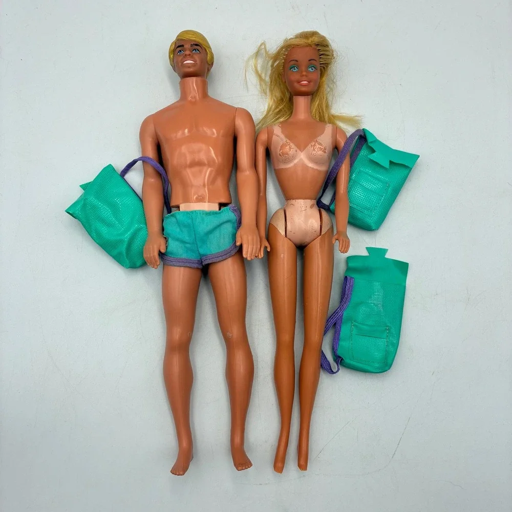 Vintage Mattel Barbie and Ken Sun Lovin Malibu Dolls with Beach Bags Lot 1968